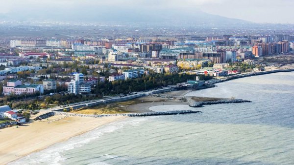 Берег Каспийского моря Дагестан