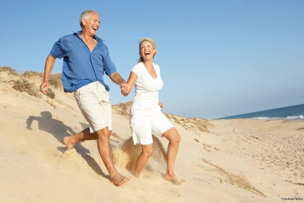 Пожилые путешествуют