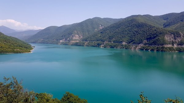 Горы Чимгана Чарвакское водохранилище