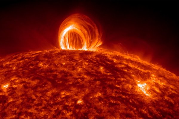 Солнечная атмосфера Фотосфера солнечные пятна