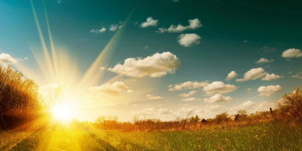 Солнце светит