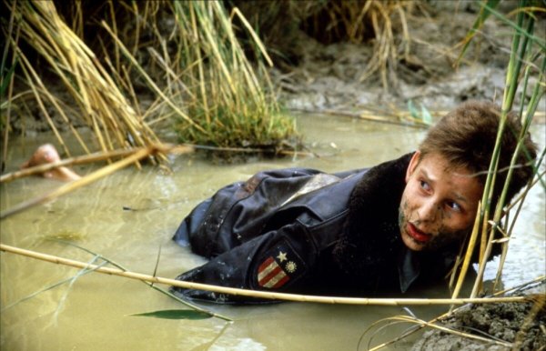 Империя солнца Постер