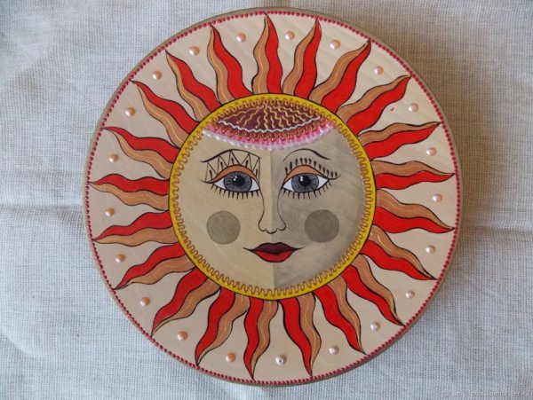 Солнце в декоративно прикладном искусстве