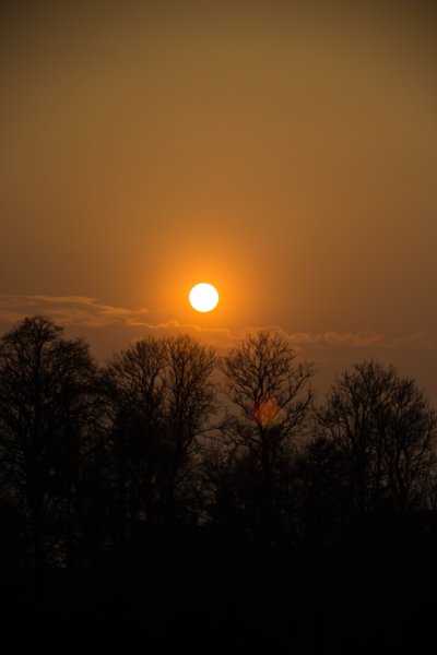 Солнце светит ночью