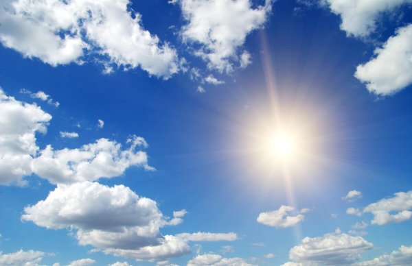 Желто голубое небо