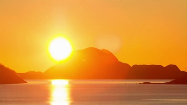 Анимация рассвет в горах