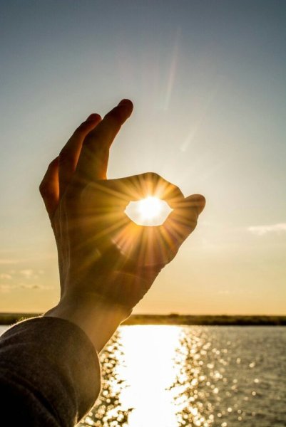 Солнышко в руках