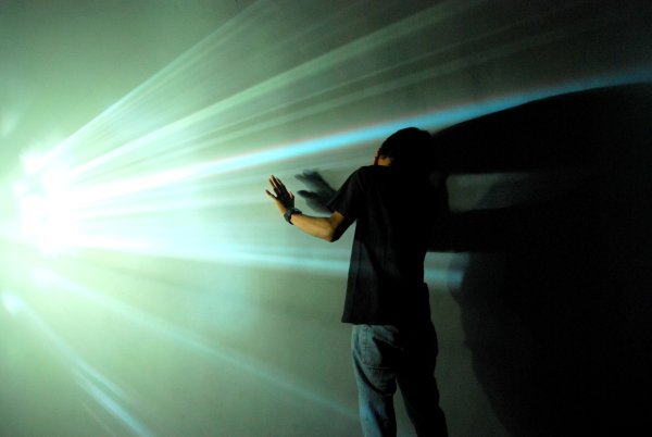 Ослепительное солнце