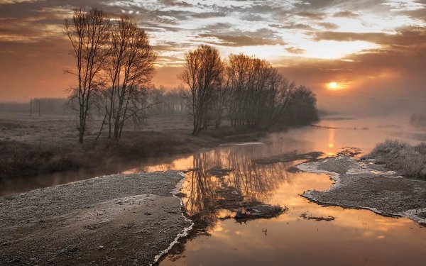 Поздняя осень речка