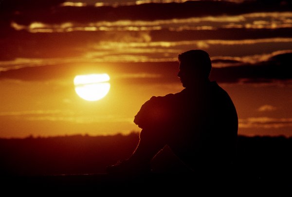 Один на закате