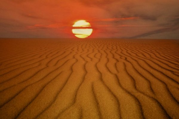 Закат солнца в пустыне