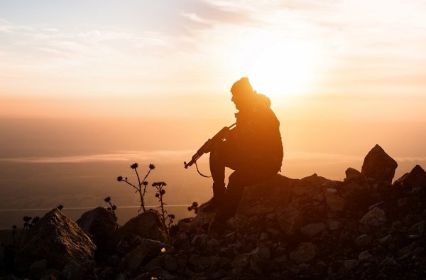 Солдат на закате