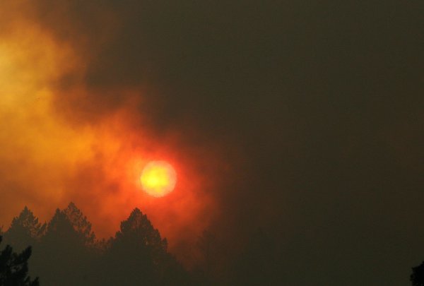 Солнце в дыму