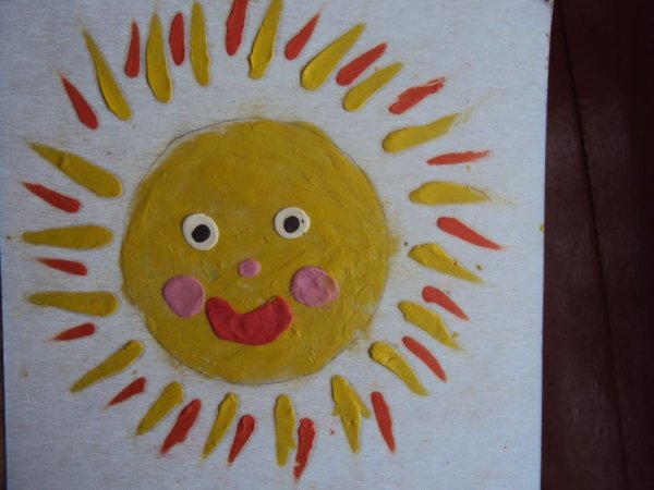 Солнышко из пластилина для детей