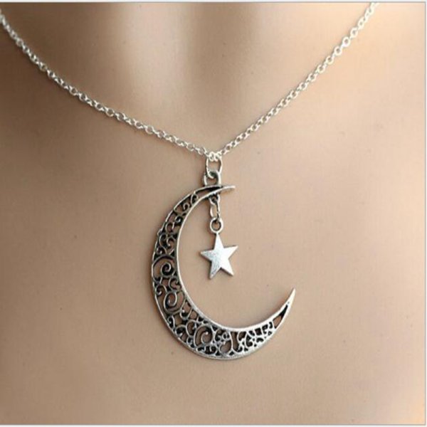 Украшения в виде Луны