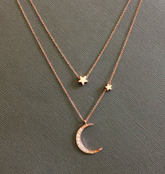 Золотая цепочка с луной