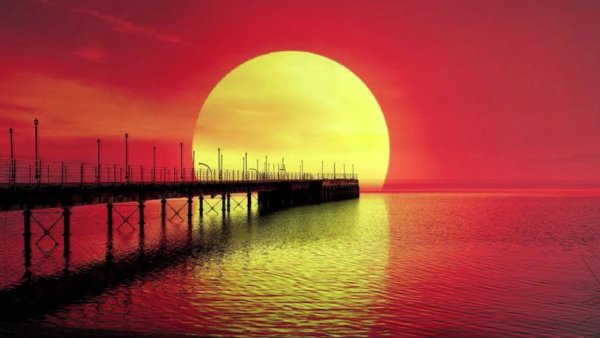 Огромное солнце на закате