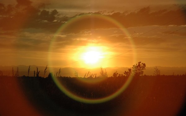 Красивое солнце
