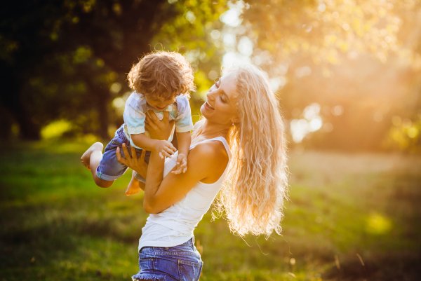 Дружелюбная девочка