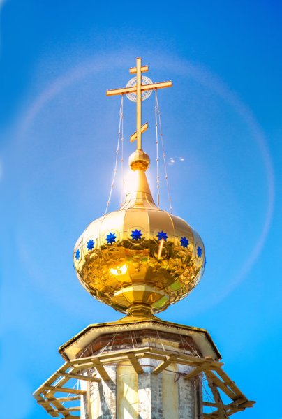 Рассвет над храмом