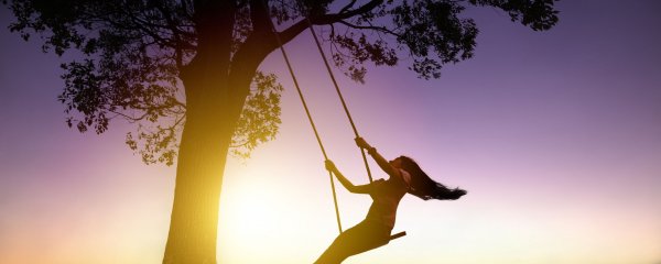 Качели качаются без человека