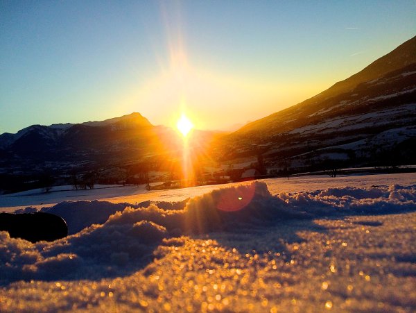 Зима горы снег солнце