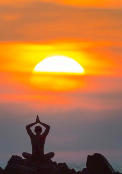 Медитация на закате солнца