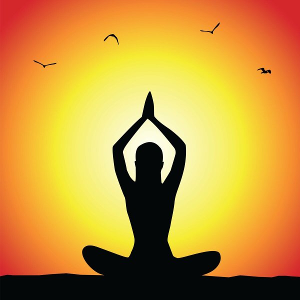 Тибетский монах медитирует