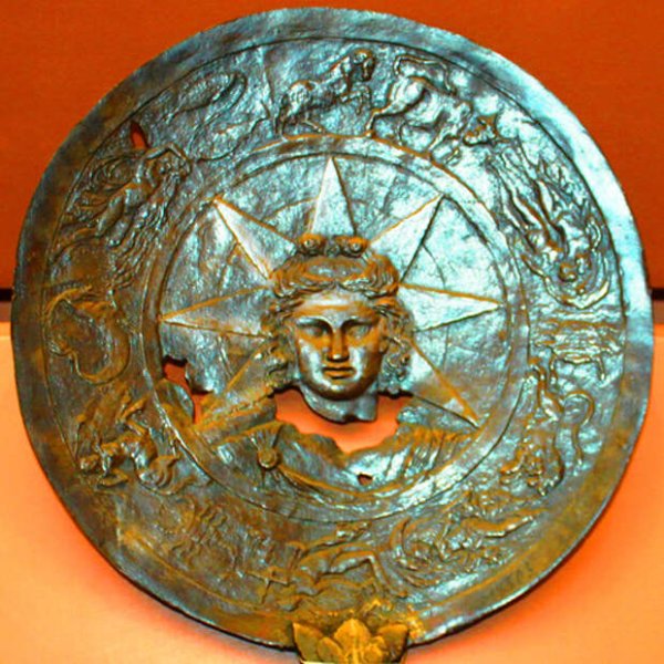 Митра персидский Бог солнца