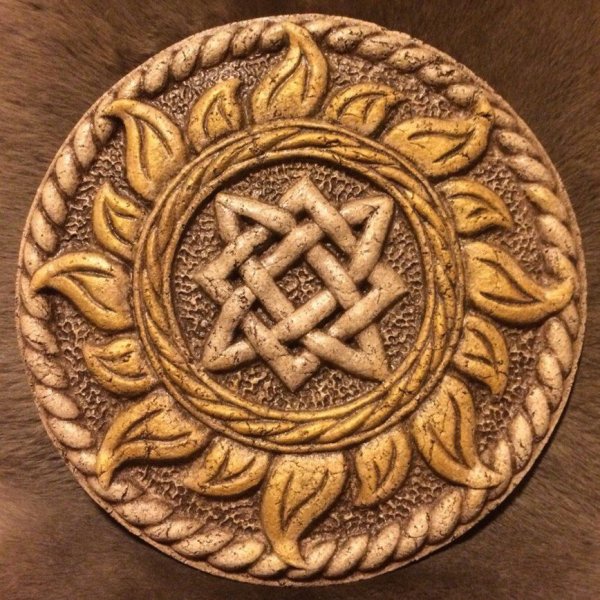 Славянский символ колядник