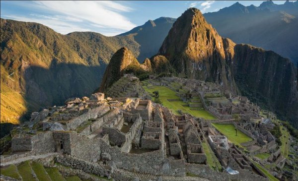 Храм солнца инков Мачу-Пикчу