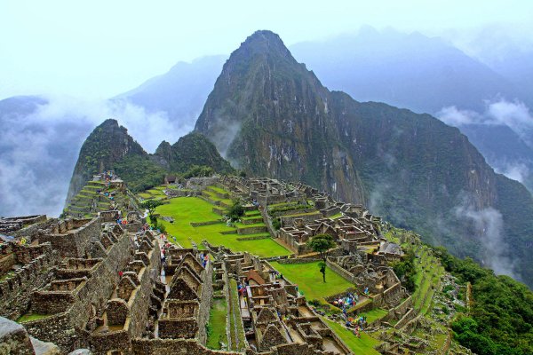 Храм инков футбольное поле