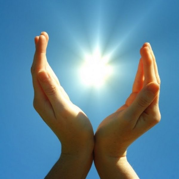 Солнышко в руках