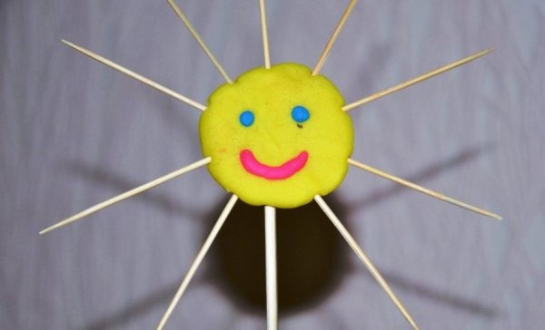Аппликация в виде солнца