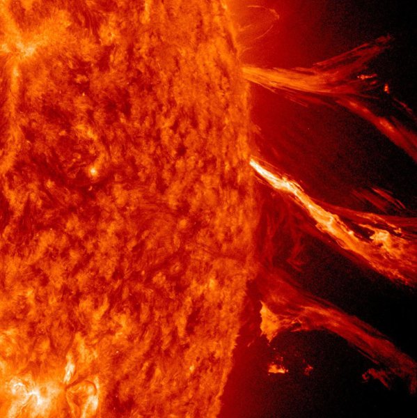 Вспышки на солнце