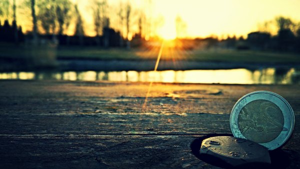 Море солнце деньги