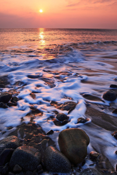 Каменистое побережье