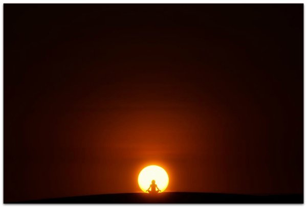 Луч света в темноте