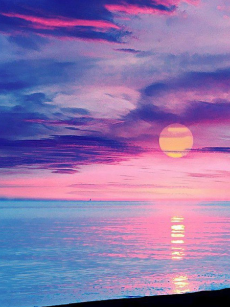 Фиолетовое море