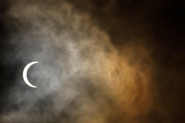 Солнечное затмение рисунок