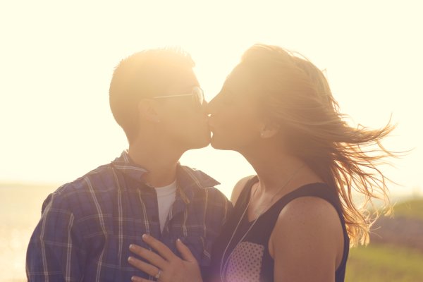 Солнышко поцелуй