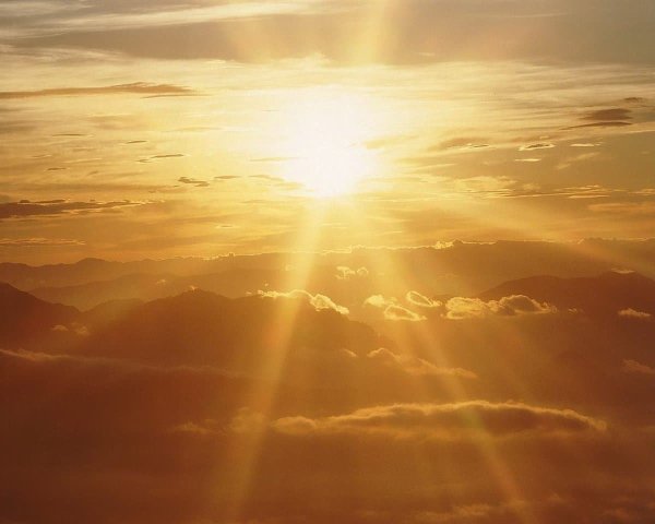 Лучи солнца