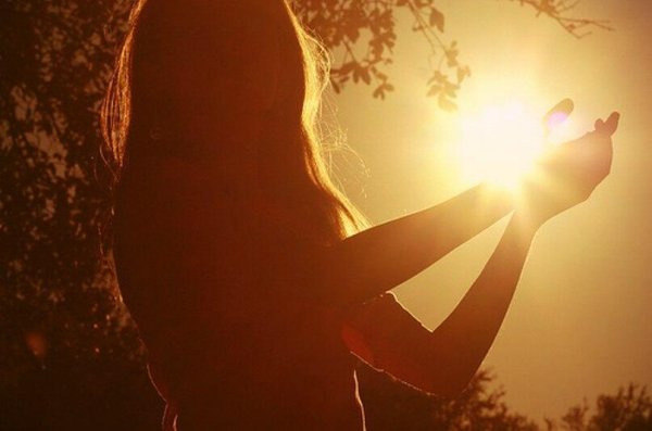 Девушка на закате