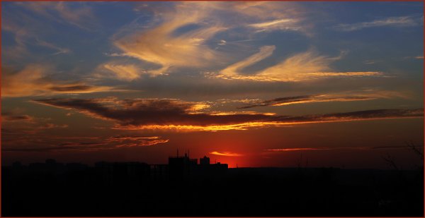 Солнце село