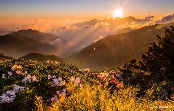 Закат в горах