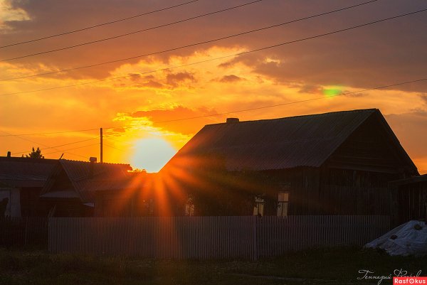 Закат в деревне