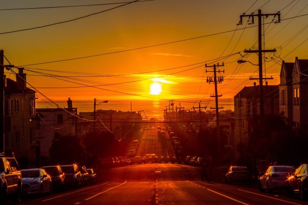 Закат в городе