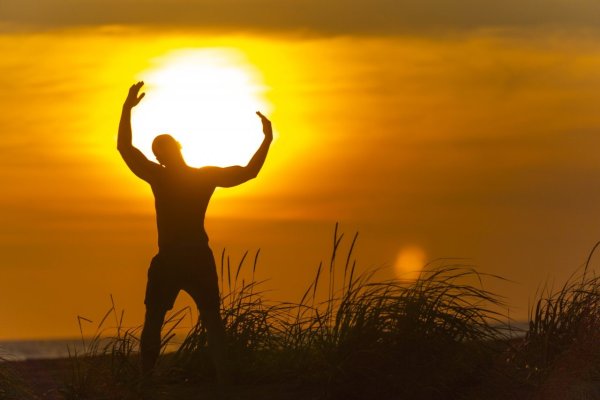 Мужчина солнце