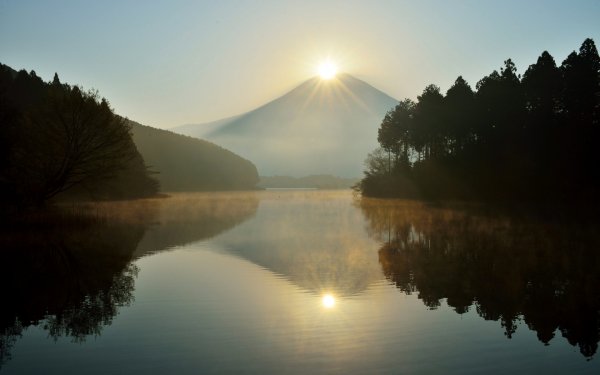 Гора река Восход солнца