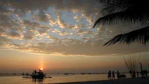 Угол падения солнечных лучей